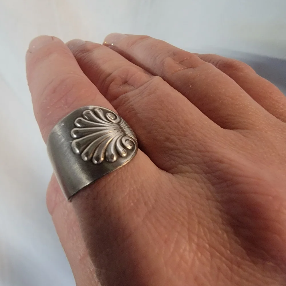Handmade Silver Ring From Vintage Silver Spoon. - Picture 2 of 4